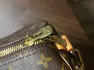 Louis Vuitton Keepall 55 m. Strop