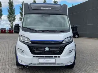 2024 - Chausson X650 Exclusive line   Unik cross-over model! Camper med stor Lounge og siddegruppe, sænkeseng, stor garage, Artic-, Connect-, Tilbehørs- og Safetypakke,