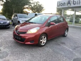 Toyota Yaris 1,3 VVT-i T2 Comfort