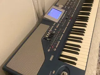 Keyboard Korg PA800 