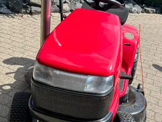 Havetraktor 17hk Jonsered - Ny renoveret