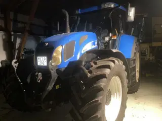 New Holland TVT 170 Kun kørt 6.200 timer. Meget velholdt traktor.