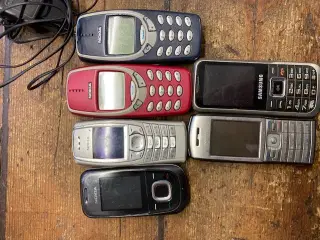 mobiltelefoner 50 kr stk.