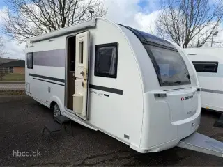 2018 - Adria Adora 522 UP Supreme   Adria Adora 522 UP (2018) – ALDE, mover, klima &amp;amp; elstøtteben