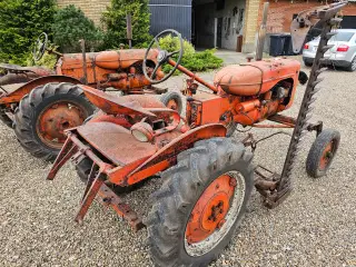 Allis Chalmers Model B og 270