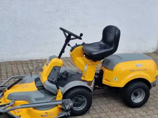Stiga Royal 4WD 