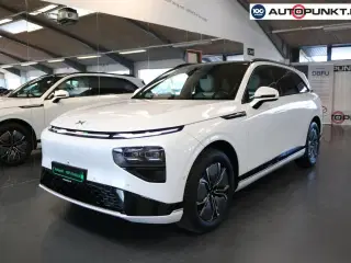 Xpeng G9  Standard Range