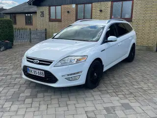 Ford Mondeo titanium 2,0 benzin