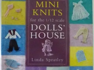 Mini knits for the 1/12 scale dolls´ house 