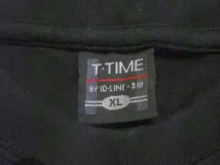 T-shirt fra zippo klubben i Danmark
