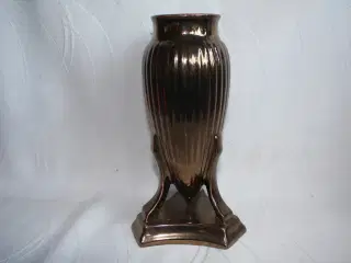 Gammel vase