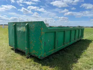 Container 