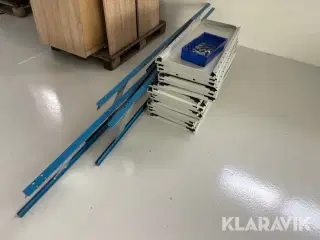 Stålreol 3 “stiger” 17 hylder