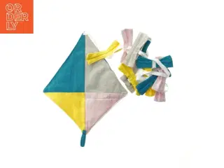 Interiør til børneværelset - drage med hale fra Roommate (str. 180 cm)