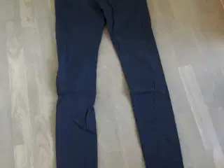 Skjorte og bukser