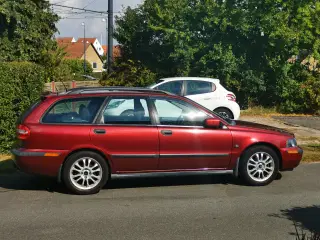 meget velholdt Volvo 40 Classic 1.8 benzin