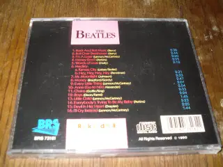  The BEATLES.
