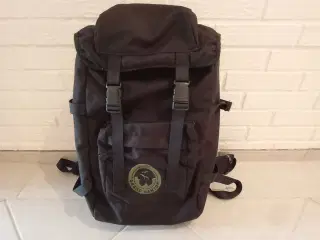 Rygsæk polstret ryg+ bære stropper +spænderem