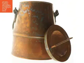 Stor kobberkedel junge med låg og håndtag