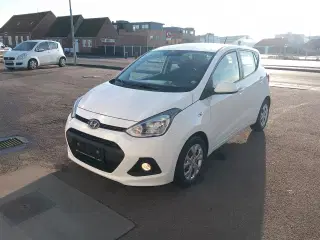 Hyundai i10 1,0 Go Air 66HK 5d