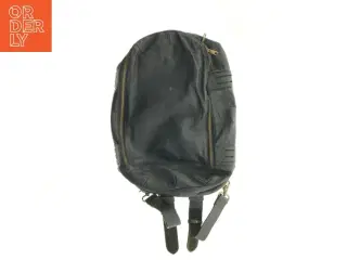 Sort rygsæk i læder fra Motorius (str. 51 x 38 cm)