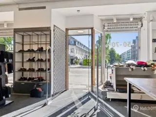 Lejemål med store vinduespartier