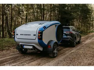 2025 - Mink Camper E   Model E er den perfekte Outdoorvogn med lav vægt til EL-bil. Ikke på lager, men kan bestilles.