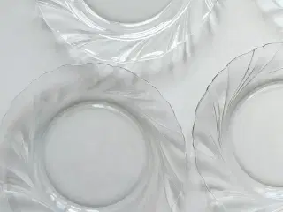 Vereco kagetallerkner, klar m swirl, 4 stk samlet, NB