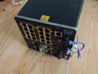 Cisco 16TC-G - Switch