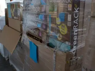 Palle med urtekasser