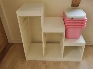 Ikea Trofast med kasser