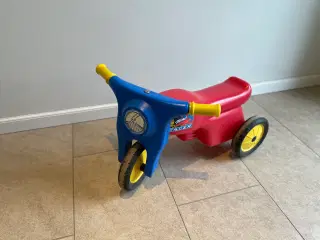 Scooter fra Dantoy med gummihjul