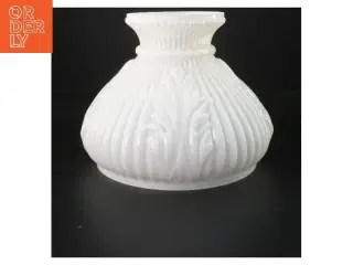 Hvid lampeskærm i glas (str. Ø 20x17 cm)