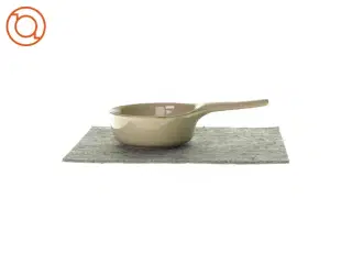 Lille skål med håndtag fra Søstrene Grene