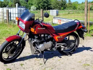 Kawasaki z550 1984