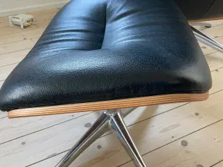 Lænestole med skamler