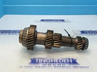 John Deere 6300 Drivaksel L78967