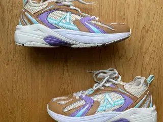 Arkk Copenhagen sneakers