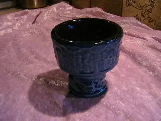 Døbefond. Blå keramik.50-kr.+porto