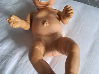 Rigtig fin babyborn m. Dukketøj