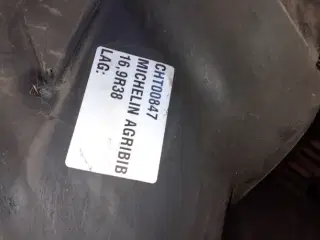 38"   16.9R38
