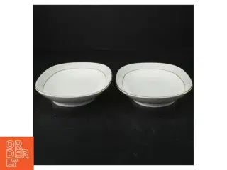 Porcelænsfade (str. 22 x 13 cm)