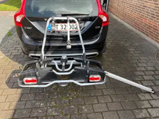 Thule cykelholder med læsserampe