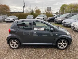 Toyota Aygo Nysyn BILLIG