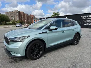 Skoda Enyaq 60 iV Plus Lodge