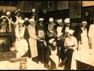 Enghavevejens Skole - Vinterkursus 1920 - Fotokort u/n