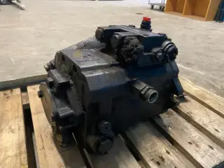 MF7278 Hydrostatpumpe 45169900