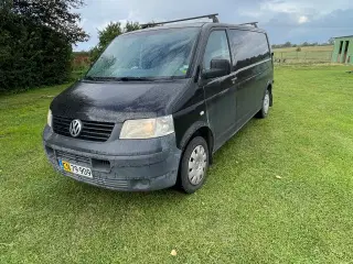 VW Transporter 2,5 tdi 130 hk