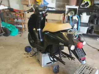 Søger 2 takt scooter projekt