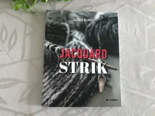 JACQUARD  STRIK  af Louise Klindt